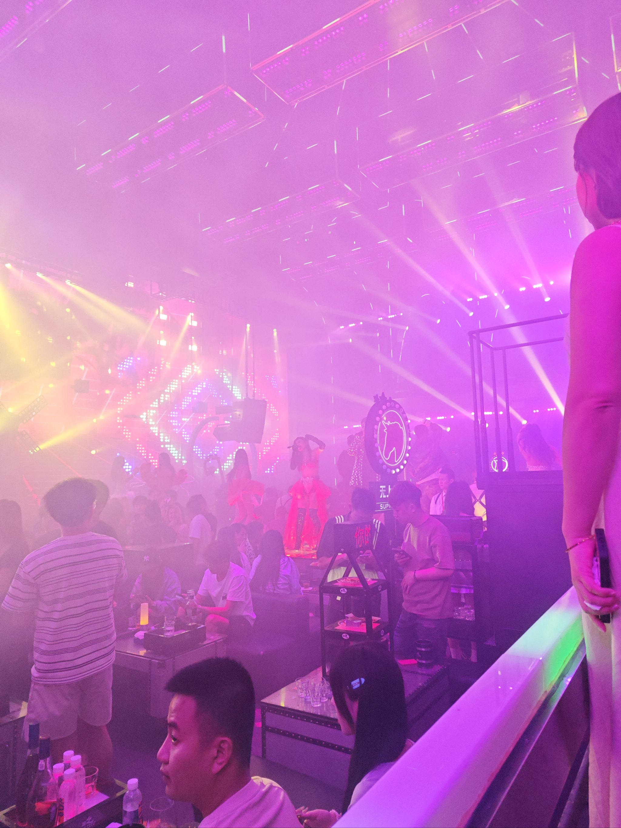 宜春商务ktv中低端区别解析-奉新县ktv预定